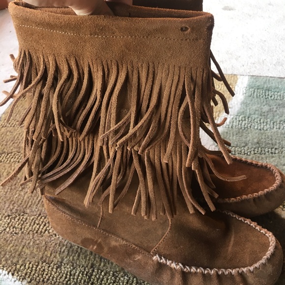 Minnetonka double fringe LEATHER boots - Picture 3 of 7